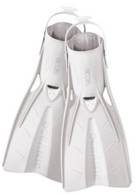 Load image into Gallery viewer, Oceanic Accel Fin