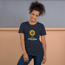 Load image into Gallery viewer, Happily Landlocked Tee in Heather Navy, on a woman
